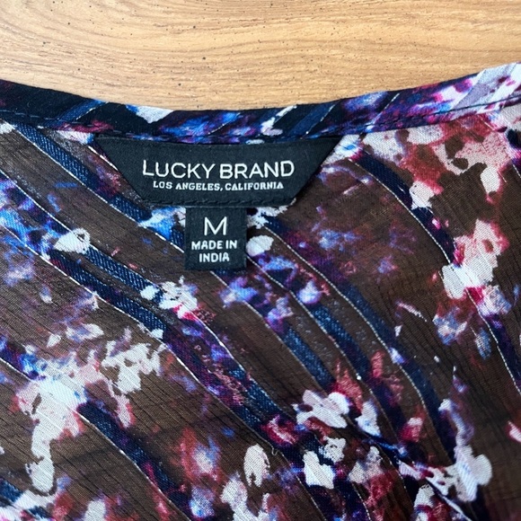 Lucky Brand Women’s Sleeveless Wrap Top Size M Floral Print Blue Sheer High Low - Picture 6 of 6